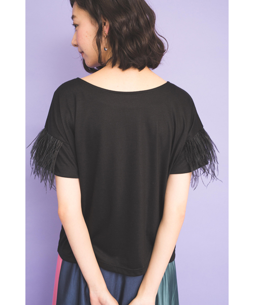 TEVALT(ヴァレット)の「<Titilate valet> フェザースリーブ トップス (Tシャツ/カットソー・レディース・アイボリー/ブラック/サンドベージュ・38)」の15枚目の写真