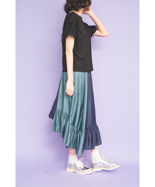 TEVALT(ヴァレット)の「<Titilate valet> フェザースリーブ トップス (Tシャツ/カットソー・レディース・アイボリー/ブラック/サンドベージュ・38)」の18枚目の写真
