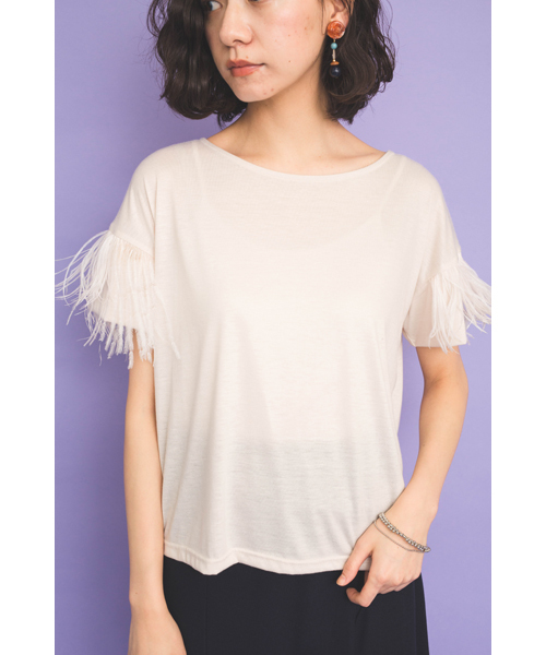 TEVALT(ヴァレット)の「<Titilate valet> フェザースリーブ トップス (Tシャツ/カットソー・レディース・アイボリー/ブラック/サンドベージュ・38)」の8枚目の写真