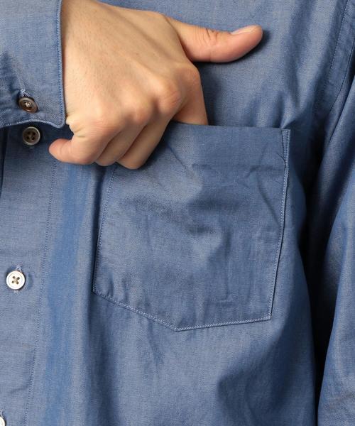 green label relaxing（グリーンレーベルリラクシング）の「NM シャンブレー ミニレギュラーカラー シャツ ◆（シャツ/ブラウス・メンズ・ネイビー/コバルトブルー・LARGE/X-LARGE/MEDIUM/SMALL/X-SMALL）」の3枚目の写真