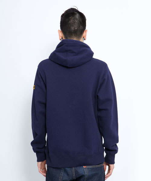 XLARGE(エクストララージ)の「SCARF LINED PULLOVER HOODIE(パーカー・メンズ・ブラック/アッシュグレー/レッド/グリーン/ネイビー・MEDIUM/LARGE/X-LARGE/SMALL)」の7枚目の写真