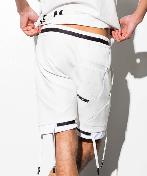 CDM BY CARPEDIEM（シーディーエムバイカルペディエム）の「CDM BY CARPEDIEM(シーディーエム バイ カルペディエム)テックジョガーショートパンツ（スウェットパンツ・メンズ・ホワイト/ブラック・SMALL/MEDIUM/LARGE）」の3枚目の写真