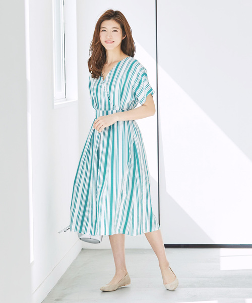UR'S（ユアーズ）の「ｽﾄﾗｲﾌﾟｶｼｭｸｰﾙﾜﾝﾋﾟｰｽ（ワンピース・レディース・ブルー/グリーン/ブラウン・S/M/L）」の5枚目の写真