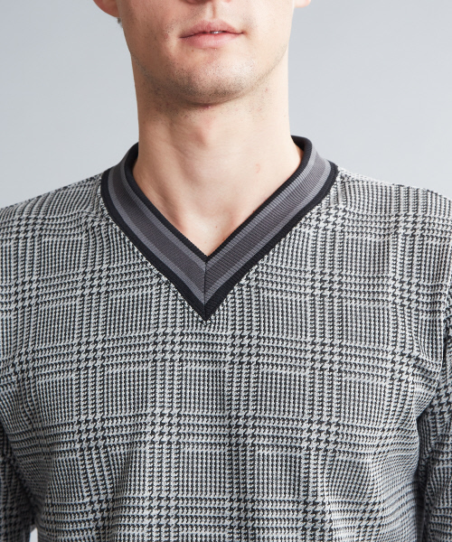 5351 POUR LES HOMMES(ゴーサンゴーイチプールオム)の「ダブルチェックVネックカットソー(Tシャツ/カットソー・メンズ・ホワイト/ブラック・44/46/48/50)」の4枚目の写真