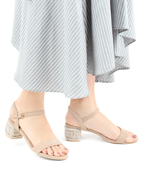 RANDA(ランダ)の「ビジューヒールサンダル(サンダル・レディース・ブラック/ベージュ/ピンク・LL/M/L/S)」の3枚目の写真