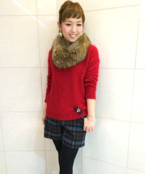 LOUNGEDRESS（ラウンジドレス）の「フェアリーニット（ニット/セーター・レディース・レッド/ロイヤルブルー/ブラック/ネイビー/アイボリー・ﾌﾘ-）」の2枚目の写真