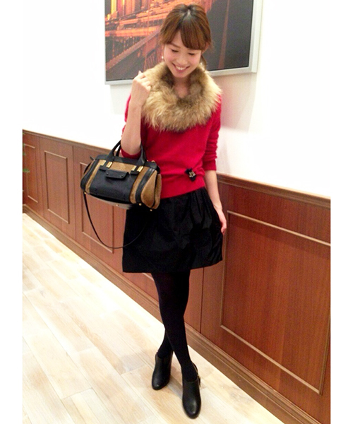 LOUNGEDRESS（ラウンジドレス）の「フェアリーニット（ニット/セーター・レディース・レッド/ロイヤルブルー/ブラック/ネイビー/アイボリー・ﾌﾘ-）」の10枚目の写真