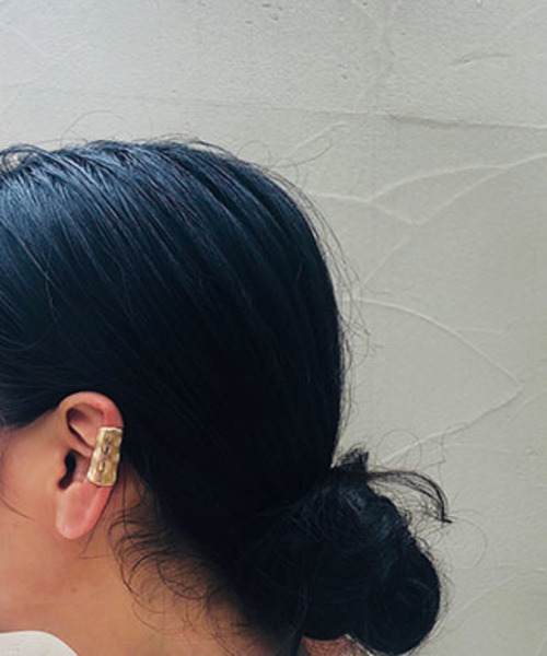 PARKS TOKYO SELECT（パークストウキョウセレクト）の「ﾐﾆｲﾔｰｶﾌ（イヤーカフ・レディース・D/B/A/C/E/F/J/I/H/G/S/T/U/V/W/X/M/N/O/P/Q/R/K/L・FREE）」の5枚目の写真