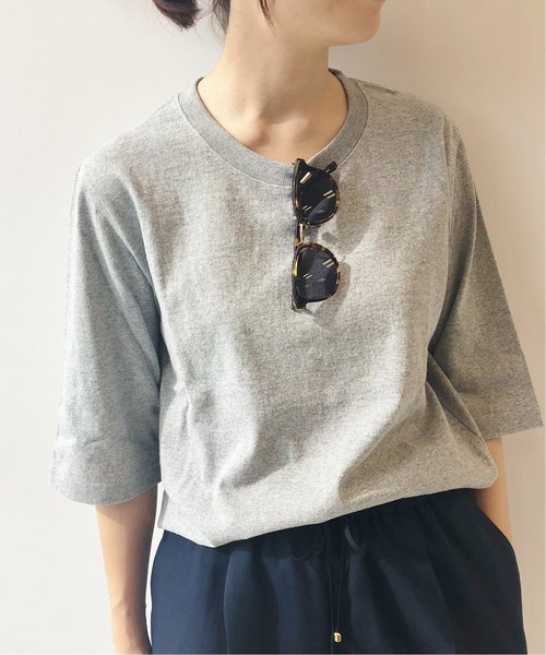 IENA（イエナ）の「UNIVERSAL OVERALL 別注Tシャツ◆（Tシャツ/カットソー・レディース・ブラック/ブラウン/グレー/ホワイト・FREE）」の3枚目の写真