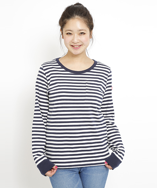 X-girl（エックスガール）の「BASIC L/S TOP（Tシャツ/カットソー・レディース・マルチ/ブラック/アッシュ/レッド/グリーン/ネイビー・1/2）」の4枚目の写真