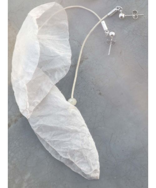 merry jenny（メリージェニー）の「ハナビラピアス（ピアス（両耳用）・レディース・ライトブルー/ピンク/アイボリー・FREE）」の6枚目の写真