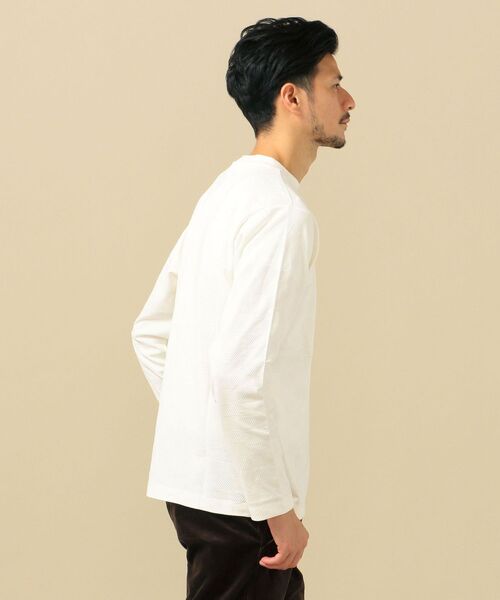 SHIPS(シップス)の「SC: ジャガード チェッカーパターン ロングスリーブ Tシャツ (ロンT)(Tシャツ/カットソー・メンズ・ホワイト/ダークグレー/ブルー・SMALL/LARGE/MEDIUM/X-LARGE)」の5枚目の写真