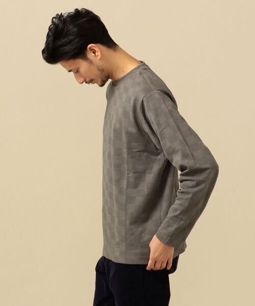 SHIPS(シップス)の「SC: ジャガード チェッカーパターン ロングスリーブ Tシャツ (ロンT)(Tシャツ/カットソー・メンズ・ホワイト/ダークグレー/ブルー・SMALL/LARGE/MEDIUM/X-LARGE)」の9枚目の写真