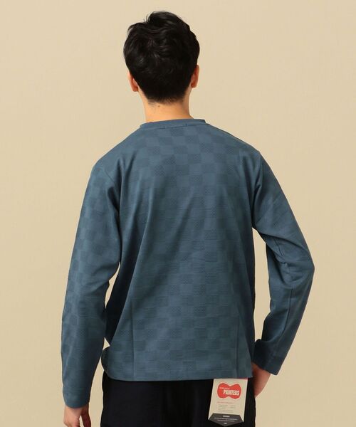 SHIPS(シップス)の「SC: ジャガード チェッカーパターン ロングスリーブ Tシャツ (ロンT)(Tシャツ/カットソー・メンズ・ホワイト/ダークグレー/ブルー・SMALL/LARGE/MEDIUM/X-LARGE)」の14枚目の写真