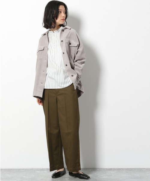 LAKOLE（ラコレ）の「アソートノーカラーボタンブラウス / LAKOLE（シャツ/ブラウス・レディース・オフホワイト/スモーク/ブラウン系その他・SMALL/MEDIUM）」の15枚目の写真