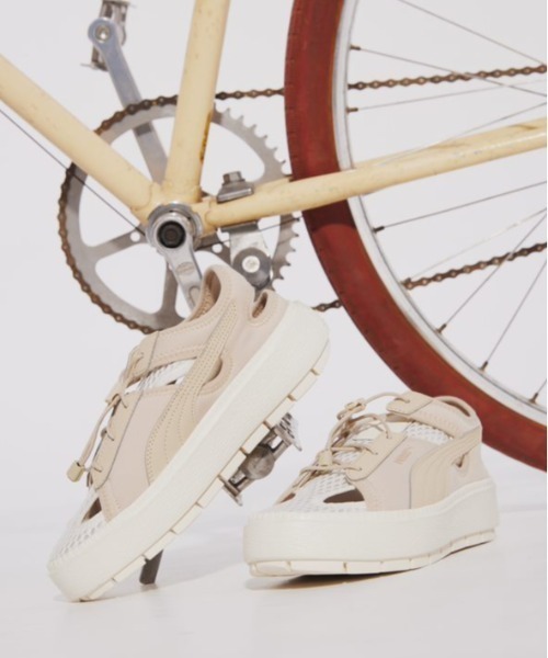 PUMA（プーマ）の「PUMA/プーマ レディース サンダル 厚底 軽量 プラットフォーム トレースライト ミュール 382872（スニーカー・レディース・ブラック/ホワイト/ピンク系その他/ホワイト×ブラック/モスグリーン/ベージュ・25.0cm/24.0cm/23.0cm/23.5cm/24.5cm）」の8枚目の写真