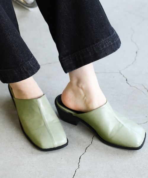 select MOCA（セレクトモカ）の「2021 SS センターラインスクエアトゥミュール（その他シューズ・レディース・ブラック/グリーン/アイボリー・SMALL/MEDIUM/LARGE）」の3枚目の写真