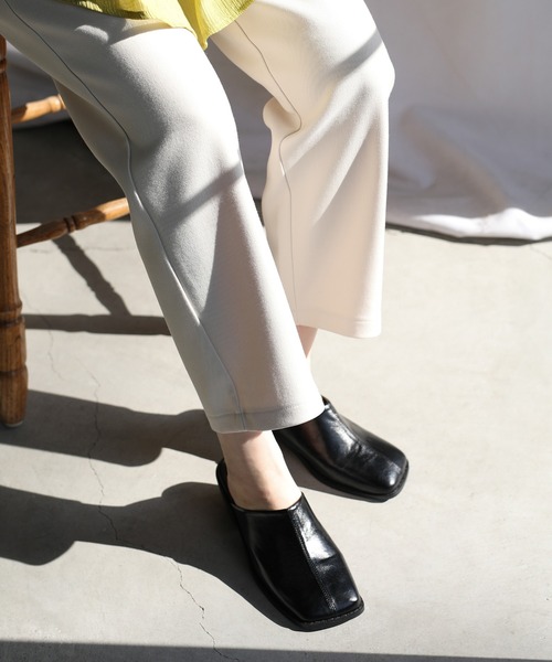 select MOCA（セレクトモカ）の「2021 SS センターラインスクエアトゥミュール（その他シューズ・レディース・ブラック/グリーン/アイボリー・SMALL/MEDIUM/LARGE）」の11枚目の写真