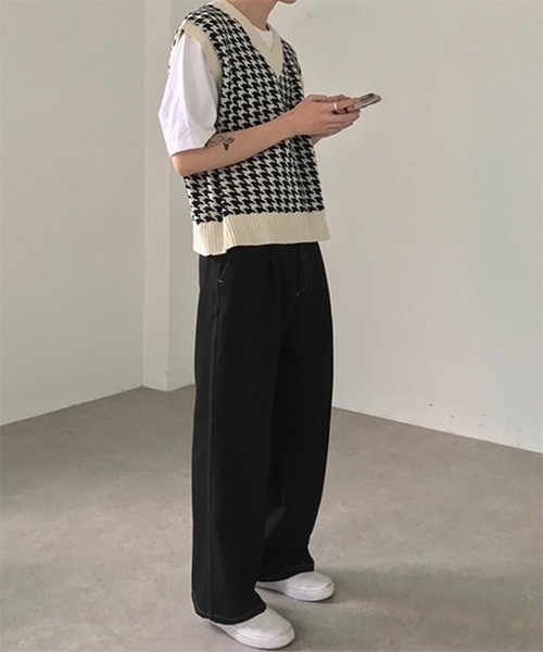 WESTBOY（ウエストボーイ）の「【COLN】Square Cut Drop-Shoulder Bicolor Vest Gilet（ベスト・メンズ・ブラック/ホワイト・M/XL/L）」の3枚目の写真