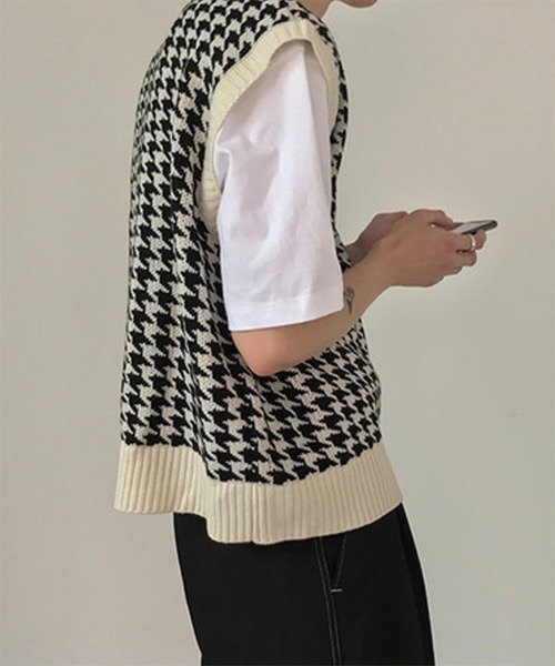 WESTBOY（ウエストボーイ）の「【COLN】Square Cut Drop-Shoulder Bicolor Vest Gilet（ベスト・メンズ・ブラック/ホワイト・M/XL/L）」の11枚目の写真