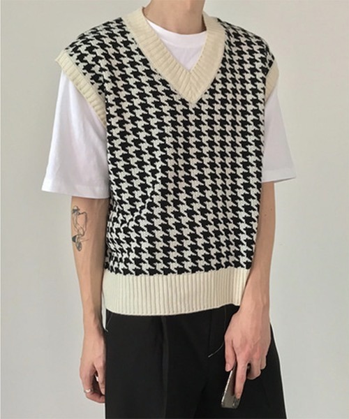 WESTBOY（ウエストボーイ）の「【COLN】Square Cut Drop-Shoulder Bicolor Vest Gilet（ベスト・メンズ・ブラック/ホワイト・M/XL/L）」の21枚目の写真