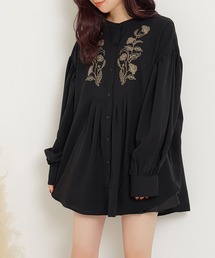 バンドカラー刺繍ブラウス