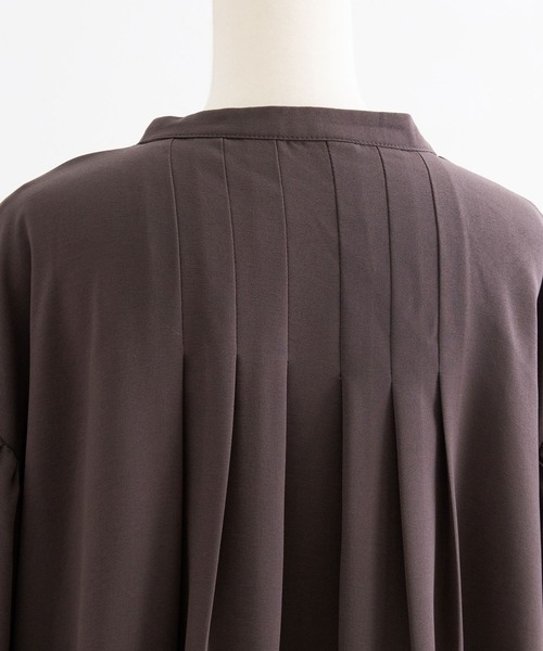 Newlyme（ニューリーミー）の「バンドカラー刺繍ブラウス（シャツ/ブラウス・レディース・ブラック/グレー/オフホワイト/アイボリー・FREE）」の14枚目の写真