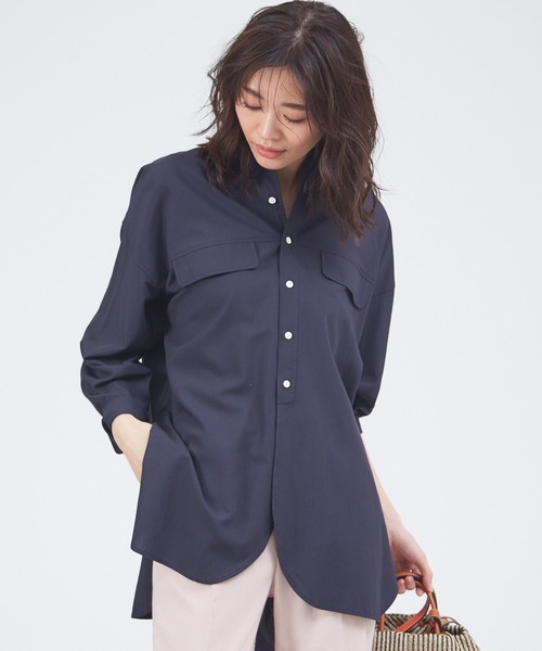 qualite(カリテ)の「【WEB・一部店舗限定】バンドカラーシャツ(シャツ/ブラウス・レディース・ネイビー/グリーン/アイボリー・フリー)」の3枚目の写真