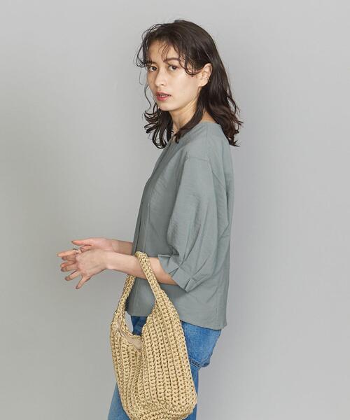 BEAUTY&YOUTH UNITED ARROWS（ビューティーアンドユースユナイテッドアローズ）の「BY Vネックドルマンスリーブシャツ（シャツ/ブラウス・レディース・ダークグレー/ナチュラル/オリーブ・FREE）」の7枚目の写真