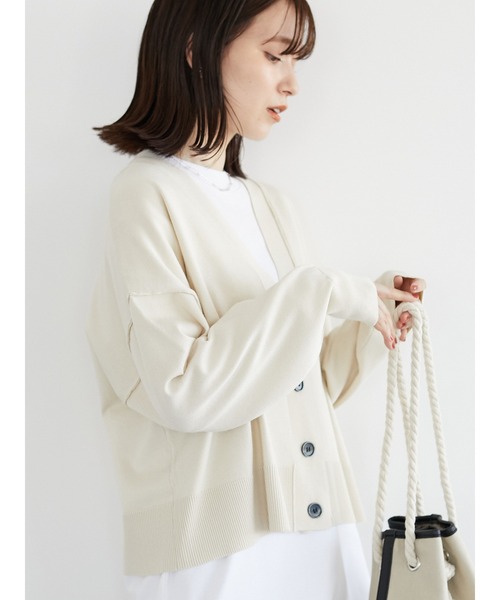 Green Parks(グリーンパークス)の「ショート丈スクエアカーデ*(カーディガン/ボレロ・レディース・グレー/オフホワイト/ピンク/グリーン・FREE)」の2枚目の写真