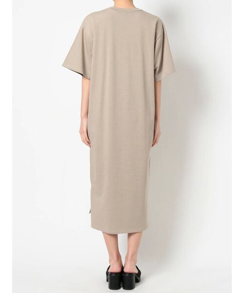 MURUA（ムルーア）の「BIGスリーブカットワンピース（ワンピース・レディース・ホワイト/ブラック/ベージュ/ブルー・FREE）」の14枚目の写真