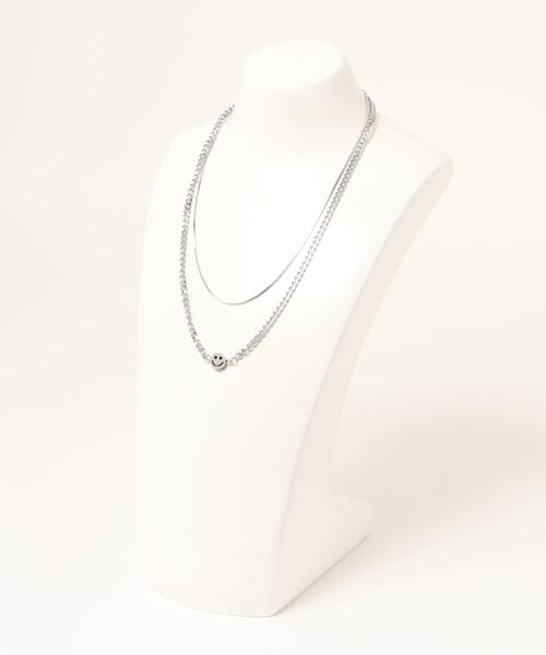 RASVOA（ラスボア）の「スマイルチェーンネックレス（ネックレス・レディース・シルバー・FREE）」の11枚目の写真