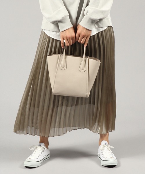 LEPSIM（レプシィム）の「軽量２ＷＡＹ ＢＡＧ　 948700（ショルダーバッグ・レディース・ライトグレー/ブラック/グリーン/キャメル/アイボリー・ONE SIZE）」の20枚目の写真