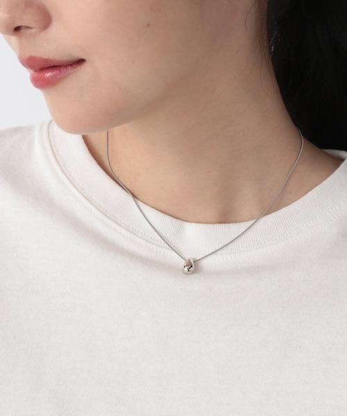 LOWRYS FARM（ローリーズファーム）の「プチＴＯＰネックレス　954293（ネックレス・レディース・ゴールド/シルバー/シルバー系その他/ゴールド系その他/ベージュ/ゴールド系その他3/シルバー系その他2/シルバー系その他3/ゴールド系その他2/ゴールド系その他4/シルバー系その他4・FREE）」の4枚目の写真