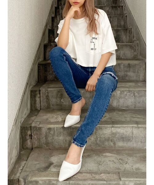 GYDA（ジェイダ）の「ミドルウエスト アシンメトリーダメージ スキニーデニムパンツ（デニムパンツ・レディース・インディゴブルー/ブルー・SMALL/MEDIUM/X-SMALL）」の6枚目の写真