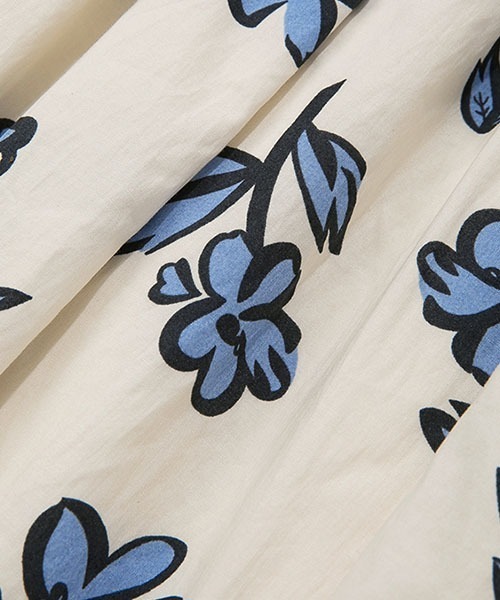 Fano Studios(ファノ ストゥディオズ)の「【Fano Studios】Blue flower pattern A-line dress FX21L184(ワンピース・レディース・アイボリー・M/S/L)」の19枚目の写真