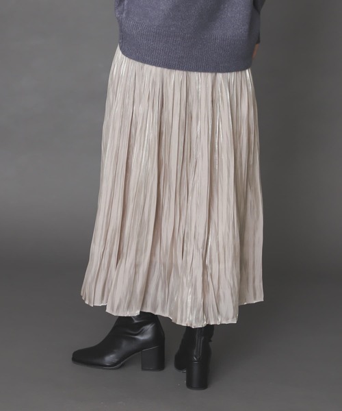 SENSE OF PLACE by URBAN RESEARCH(センスオブプレイスバイアーバンリサーチ)の「シャイニープリーツスカート(スカート・レディース・ライトブルー/ベージュ/キャメル/ネイビー・ONE)」の6枚目の写真