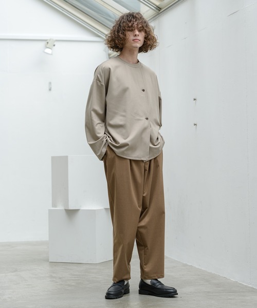 Alcindor Materials（アルシンダーマテリアルズ）の「micro suede poncho T shirts/マイクロスウェードポンチョTシャツ（Tシャツ/カットソー・メンズ・ベージュ/ブラウン・MEDIUM/LARGE）」の3枚目の写真