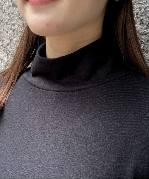 EPIMI E'PIMMY（エピミエピミー）の「シンプルハイネックニットソー（Tシャツ/カットソー・レディース・オフホワイト/ブラック/ベージュ・MEDIUM）」の20枚目の写真