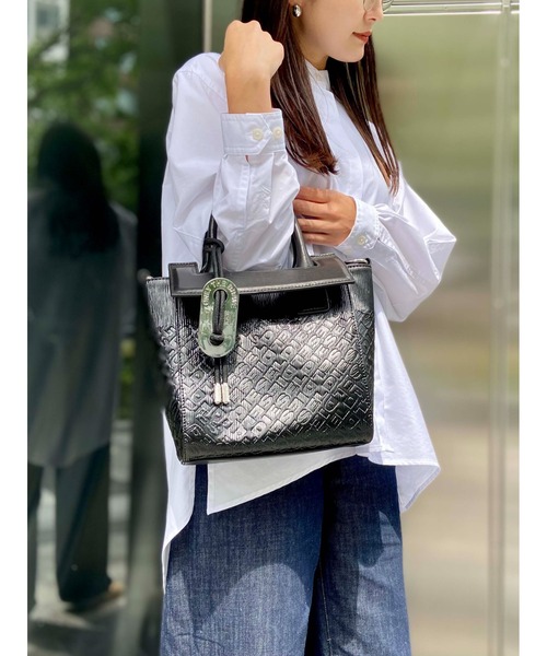 DIESEL(ディーゼル)の「レディース MIXマテリアル モノグラム スモールショルダーバッグ(トートバッグ・レディース・ブラック・UNI)」の18枚目の写真