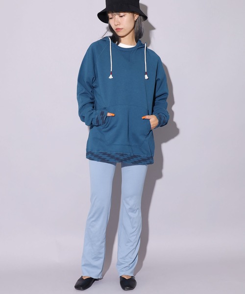 CAL O LINE(キャルオーライン)の「CAL O LINE / キャルオーライン FIN V RAGLAN PARKA パーカー(パーカー・メンズ・ブルー/ダークパープル・S/M)」の22枚目の写真
