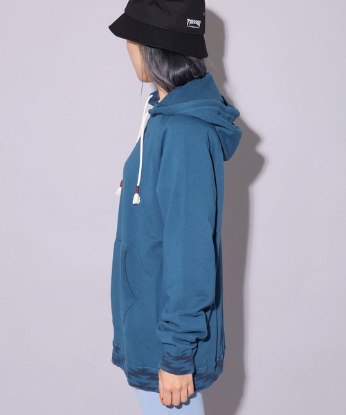 CAL O LINE(キャルオーライン)の「CAL O LINE / キャルオーライン FIN V RAGLAN PARKA パーカー(パーカー・メンズ・ブルー/ダークパープル・S/M)」の3枚目の写真