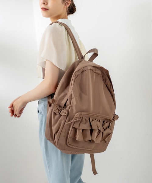OLIVE des OLIVE（オリーブデオリーブ）の「フリルバックパック（バックパック/リュック・レディース・ブラック/ダークベージュ・FREE）」の7枚目の写真