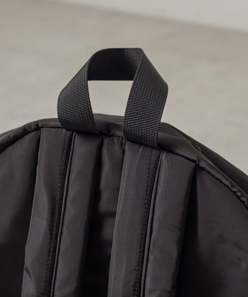 OLIVE des OLIVE（オリーブデオリーブ）の「フリルバックパック（バックパック/リュック・レディース・ブラック/ダークベージュ・FREE）」の19枚目の写真