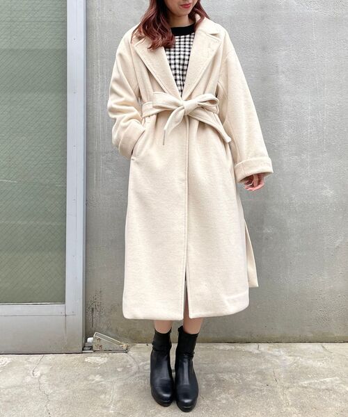 MAJESTIC LEGON（マジェスティックレゴン）の「Ladyロングガウンコート（その他アウター・レディース・アイボリー/グレイッシュベージュ/ピンクベージュ/ライトグリーン・SMALL/MEDIUM）」の5枚目の写真