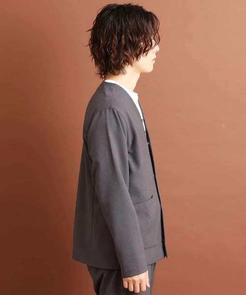 MK MICHEL KLEIN HOMME （エムケーミッシェルクランオム）の「ノーカラージャケット（ノーカラージャケット・メンズ・チャコールグレー/ライトブラウン・46/51/48）」の18枚目の写真