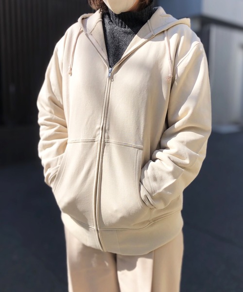United Athle(ユナイテッドアスレ)の「【UNITED ATHLE】ユナイテッドアスレ 10.0オンス スウェット 裏パイル フルジップ パーカー 5213(パーカー・メンズ・ブラック/ホワイト/グリーン/グレー/サンドベージュ・M/XL/L/S)」の4枚目の写真