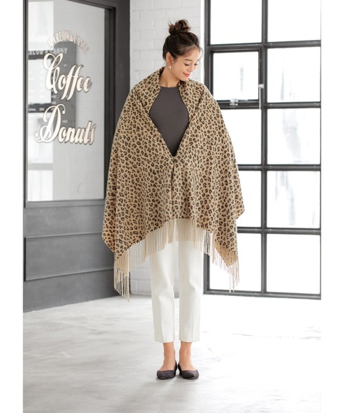 STYLE DELI（スタイルデリ）の「【LUXE】ベーシックレオパード柄カシミヤストール（ストール/ショール・レディース・ベージュ系その他・FREE）」の11枚目の写真