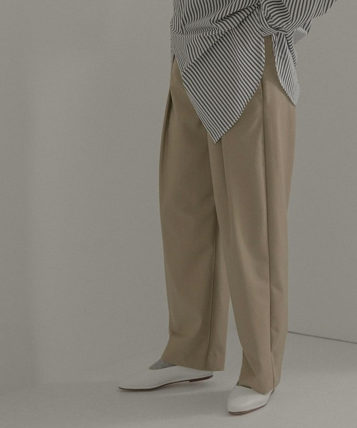 LAATO（ラート）の「WIDE TACK PANTS（その他パンツ・レディース・チャコールグレー/ベージュ/ピンク・FREE）」の22枚目の写真