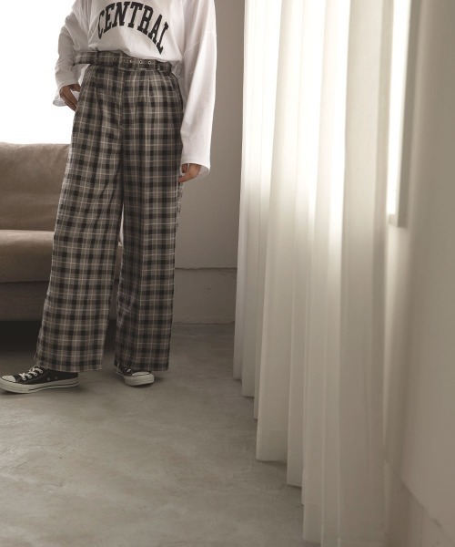 marjour（マージュール）の「CHECK PANTS（スラックス・レディース・ブラック/ブラウン・M）」の17枚目の写真